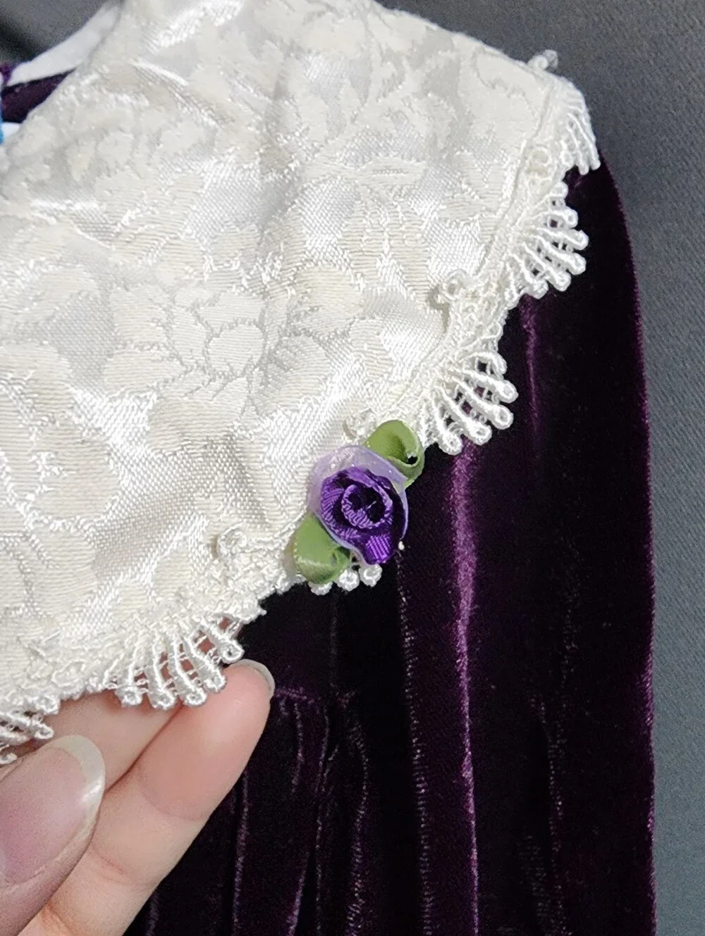 VTG Chantilly Place Purple Velvet Holiday Dress 4T Lace Victorian Coquette